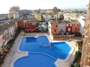 Valencia, ideally located 3bed-2bath apart.Few mints walk from beach,pool,shop.